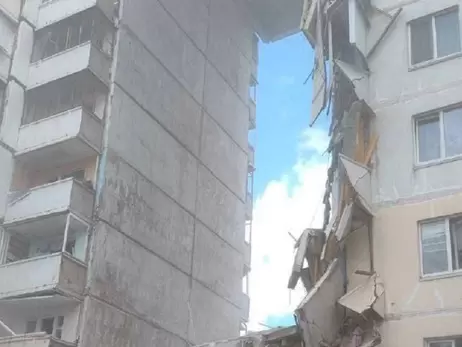 В Белгороде обрушился целый подъезд 10-этажного дома, есть погибшие и пострадавшие (ОБНОВЛЕНО)